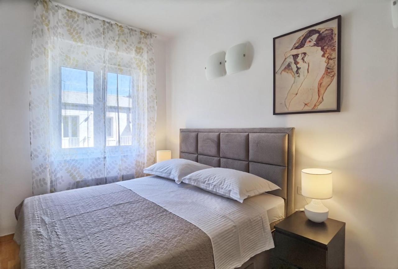 City Center Apartment Soldic Split Exterior photo