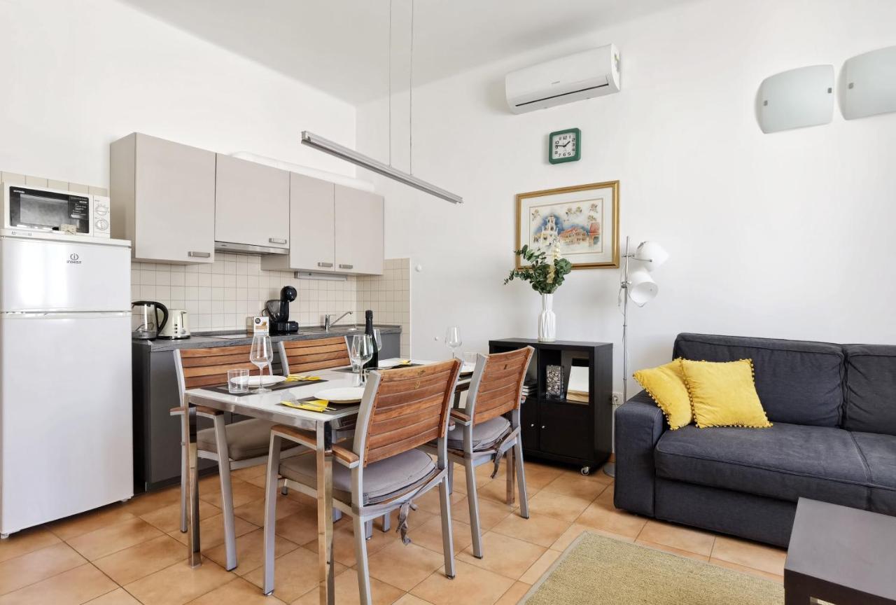 City Center Apartment Soldic Split Exterior photo